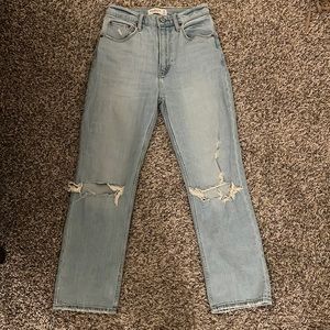 Abercrombie Ankle Straight Ultra High Rise Jeans - 26R